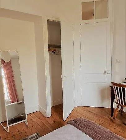 Maison La Rhonelle منزل للإقامة