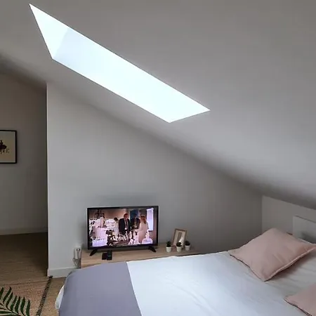 Maison La Rhonelle منزل للإقامة فالنسيان