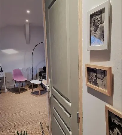 Maison La Rhonelle فالنسيان